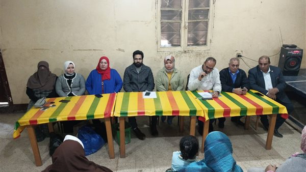 جانب من الندوة 