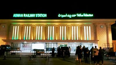 تأكيدا لـ القاهرة 24.. السكة الحديد: نقل الركاب بأتوبيسات عامة بعد قرار غلق محطة أسوان