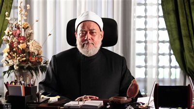 علي جمعة عن حكم قراءة الطالع: مخالفة لـ ثقافة الدين