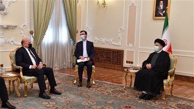 وزير خارجية العراق من إيران: ضرورة تغليب لغة الحوار بين دول الجوار