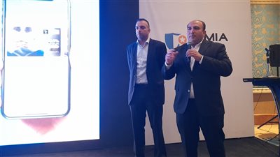 يسمح بالفصال.. أشرف عطية وفادي مليكة يطلقان رسميا تطبيق زبوني في مصر للشراء الإلكتروني