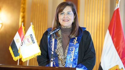 وزيرة التخطيط تشارك في حفل تخرج دفعة جديدة من برنامجي الماجيستير الأكاديمي والمهني 