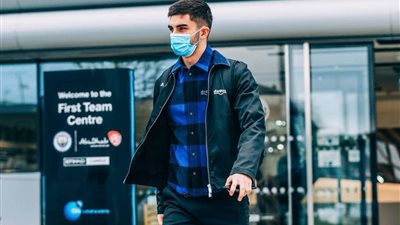 فيران توريس يُنهي الفحص الطبي قبل الانتقال إلى برشلونة