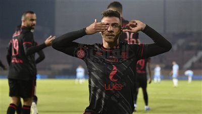 محمد شريف يتقدم بالهدف الأول لـ الأهلي في شباك فيوتشر