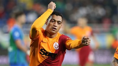 المهاجم الأساسي للمنتخب أمام السنغال.. ماذا قدم مصطفى محمد مع جالطة سراي؟