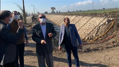 محافظ كفر الشيخ: تبطين 210 كيلومترات من الترع بالقرى والمدن | صور 