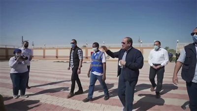 عالم مصري: مردود المشروعات القومية سريع على المواطن والجيل الجديد| فيديو