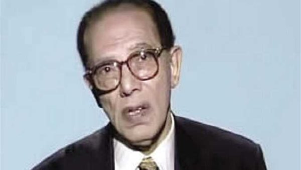 الدكتور مصطفى محمود