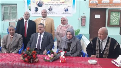 قطاع التعليم الفني يكرم المهندسة إيمان الديب لبلوغها سن التكريم