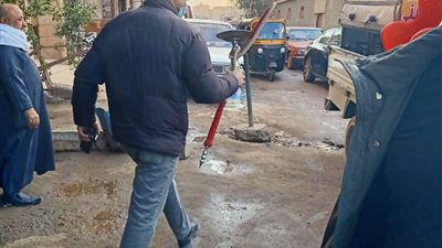 ضبط 40 شيشة وتحرير 25 محضر إشغال بحملة بشبرا الخيمة في القليوبية