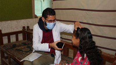 الكشف على 3120 حالة ضمن مبادرة حياة كريمة بقريتي المراشدة والأشراف الغربية بقنا 