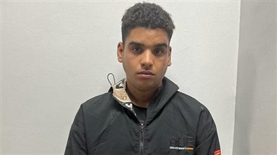 ننشر صورة المتهم في واقعة سحل حلوان.. والتحريات: عاطل وباع الهاتف لسائق