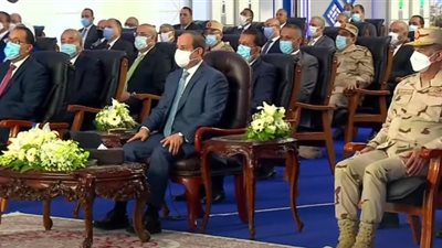 السيسي: أنا لا بخاف ولا بيهمني.. عمري والمكان اللي أنا فيه بتوع ربنا
