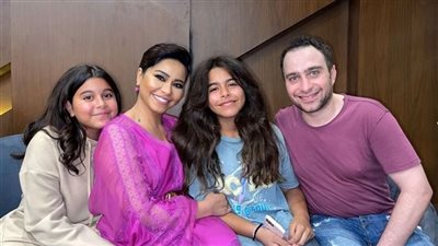 بعد انفصالها عن حساب حبيب.. ابنة شيرين عبد الوهاب: ماما لما بتضايق بتنام أو بتعيط