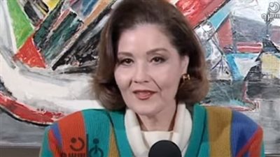 وفاة الإعلامية عزة الإتربي عن عمر ناهز 74 عامًا 