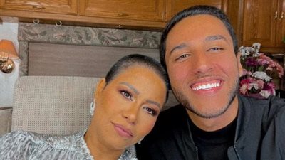 معجب شيرين عبدالوهاب يعلن حضوره معها حلقة صاحبة السعادة 