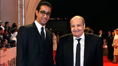 أول تعليق من مروان حامد عقب إهداء أسرة مسلسل الاختيار العمل لروح والده | فيديو