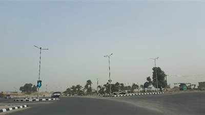 رياح مثيرة للأتربة وانخفاض درجات الحرارة.. تعرف على حالة طقس اليوم