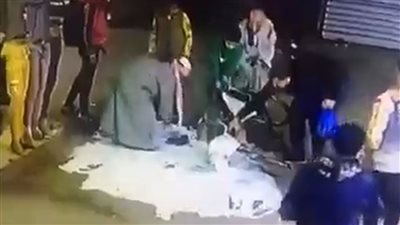 أول ظهور لـ بائع اللبن المسكوب.. وتفسير المثل الشهير | فيديو جراف 