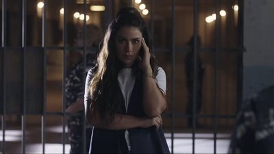 سكان عمارة صبا مبارك يطالبونها بمغادرة منزلها.. أحداث الحلقة 5 و6 من مسلسل عنبر 6