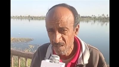 مواطن يطلق مبادرة السفر من قنا إلى الإسكندرية بالعجلة: موظف المحافظة استهزئ بيا | بث مباشر