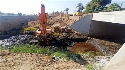 محافظ أسوان: جهود متواصلة للقضاء على مشكلة تراكم المياه الجوفية أسفل نفق السكك الحديدية