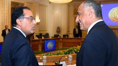 بعد صدوره بـ 24 ساعة.. منظمات الأعمال تطالب الحكومة بإلغاء قرار المركزي بوقف التعامل بمستندات التحصيل للاستيراد | خاص