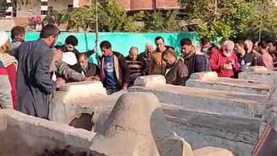 بث مباشر | الآلاف يشيعون جنازة أول معيد من مرضى ضمور العضلات بالشرقية