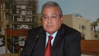 وزير لمدة أسبوع.. من هو جابر عصفور وزير ثقافة مصر الراحل؟ 