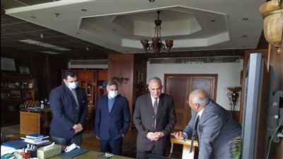وزير الري يوجه بزيادة التوسع في استخدام الطاقة الشمسية لتشغيل الآبار تقليلا للانبعاثات وترشيدا للمياه