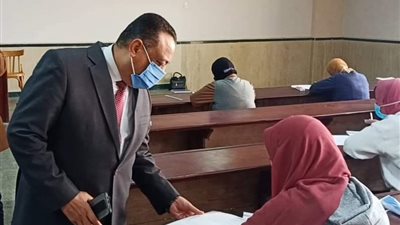 5500 طالب يؤدون امتحانات الفصل الدراسي الأول بآداب طنطا.. ولجان لمتابعة إجراءات كورونا 