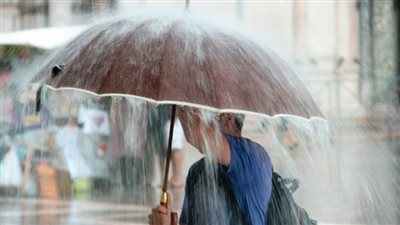 أمطار متفاوتة الشدة على القاهرة.. حالة الطقس ودرجات الحرارة اليوم الأحد 2-1-2022 في مصر