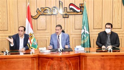 لظهور عيوب خلال الأمطار.. محافظ المنوفية يوجه بعدم استلام طرق غير مطابقة للمواصفات