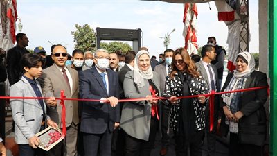 وزيرة التضامن ومحافظا المنيا ودمياط يفتتحون معرض ديارنا للأثاث