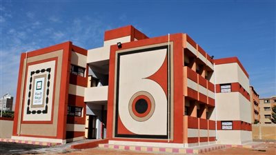 محافظ سوهاج: الانتهاء من إنشاء 66 مدرسة جديدة وصيانة ورفع كفاءة 157 أخرى بتكلفة تخطت نصف مليار جنيه خلال عام 2021