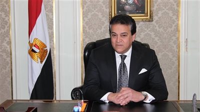 وزير التعليم العالي يستعرض حصاد أداء جامعة السويس 2021