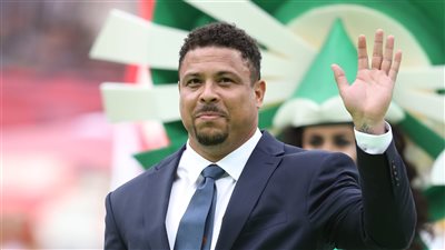 إصابة البرازيلي رونالدو بفيروس كورونا