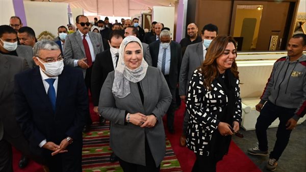 نيفين القباج وزيرة