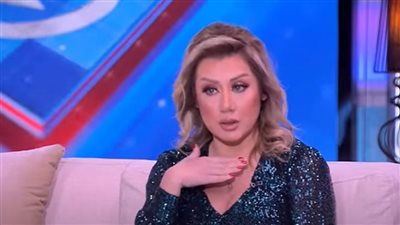 فاتن موسى لـ مصطفى فهمي: بتعايرني بالهدوم وأنا ساترة عليك سنين