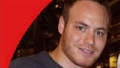 بعد نقله للمحكمة بسيارة إسعاف.. تفاصيل الحالة الصحية للمتهم كريم الهواري | فيديو جراف