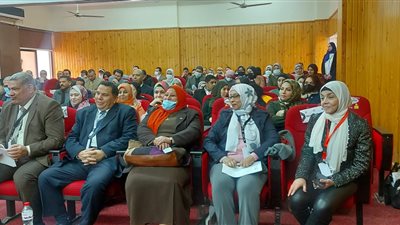 ننشر تفاصيل جلسة المؤتمر العلمي الأول لطلاب الدراسات العليا بسياحة الفيوم