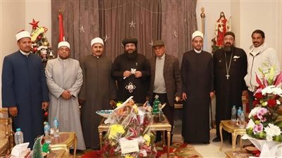 تأكيدا على روح المحبة.. وفد من الأزهر بالبحر الأحمر يزور كنائس الغردقة للتهنئة بعيد الميلاد المجيد