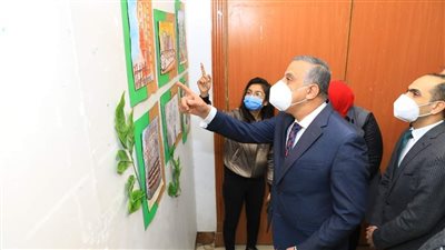 بحضور المحافظ.. افتتاح معرض مصر بتتغير للأحلى للفن التشكيلى بسوهاج| صور