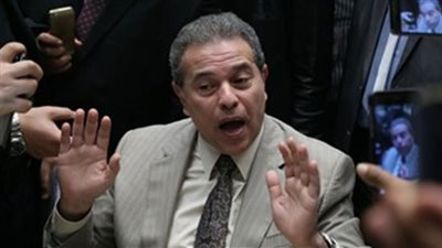 طليقة توفيق عكاشة: عنده 8 كلاب وجايب لهم مدرب ورافض يدفع نفقة ابنه 