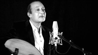 بث مباشر | وصول جثمان الفنان أحمد الحجار إلى مسجد السيدة نفسية لأداء صلاة الجنازة