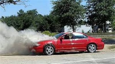 نصائح هامة للوقاية من حرائق السيارات ومشاكل درجات الحرارة المرتفعة 