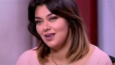 الوجع مميت.. ندى رحمي تعلن إصابتها بخلع في الكتف