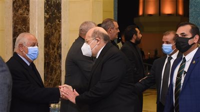 فيديو| بحضور رئيس مجلس الشيوخ.. رجال الدولة يتوافدون على عزاء الكاتب الصحفي إبراهيم حجازي