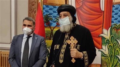 رئيس اتحاد العمال المصريين في إيطاليا يهنئ البابا تواضروس والأقباط بعيد الميلاد المجيد