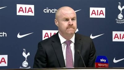 رسميًا.. إيفرتون يعلن تعاقده مع شون دايتش لتدريب الفريق